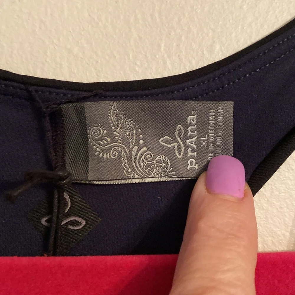 PRANA Momento Crop Top Size XL - Picture 3 of 6